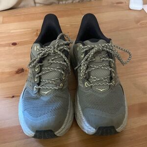 Hoka Anacapa 2 hiking shoes